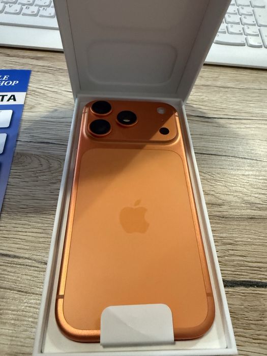 Iphone 17 pro 256GB deep blue 2г гаранция