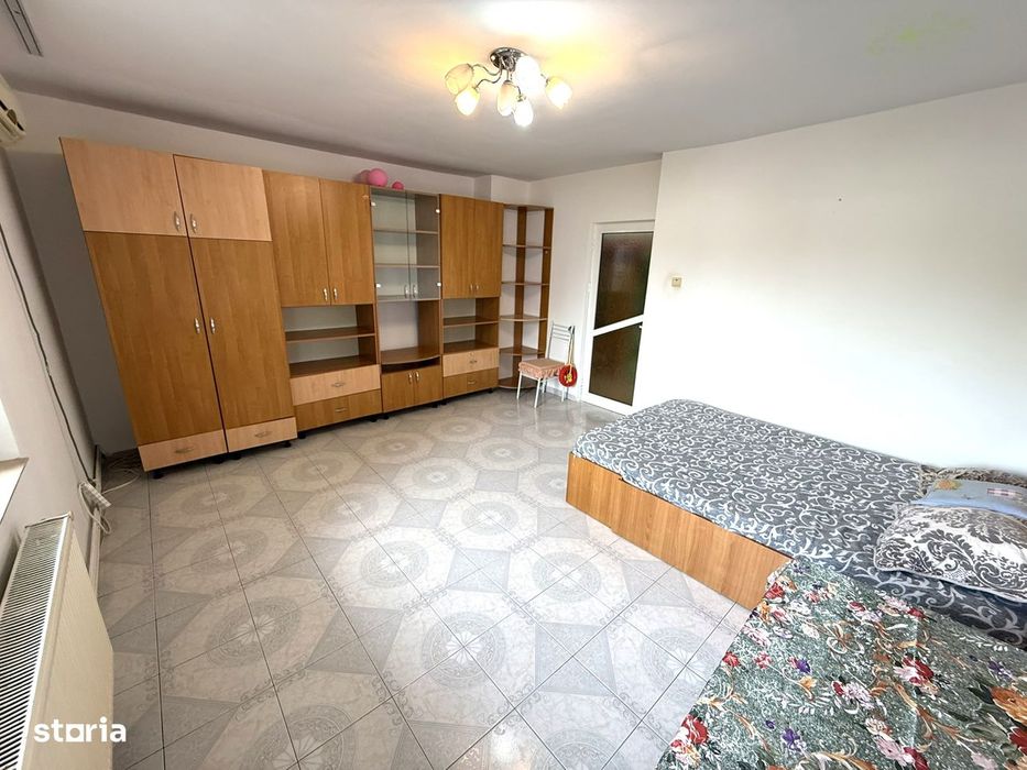 Apartament de vanzare, mobilat+utilat, spatios