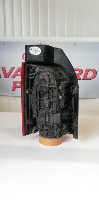 2 броя десен стоп VW Transporter T6