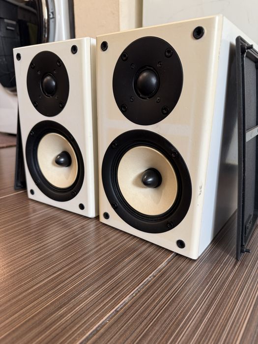 Onkyo D-045 Тонколони