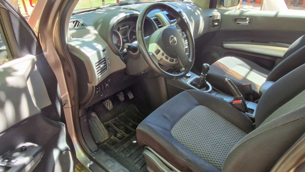 Vând Nissan X-Trail T31 în stare foarte bună