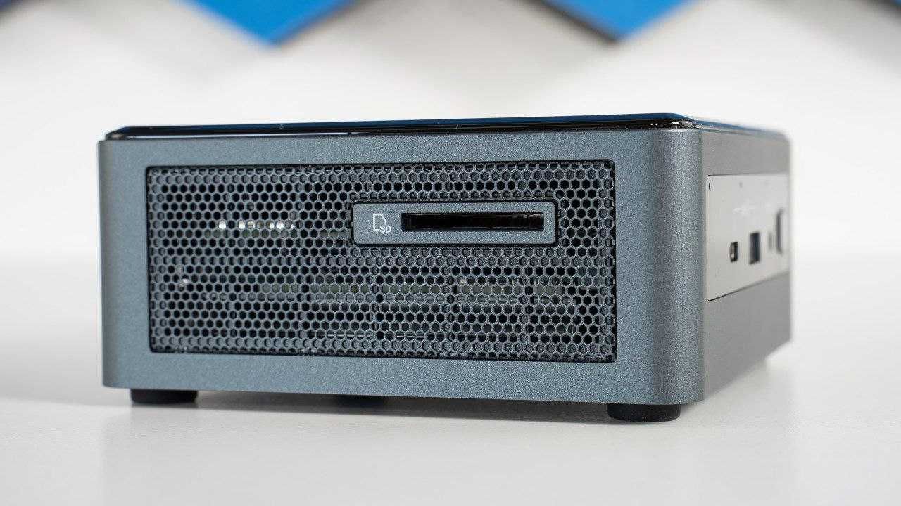 Мини-ПК Intel NUC8i5 (16/512 GB) – Windows и MacOS в одной коробке!