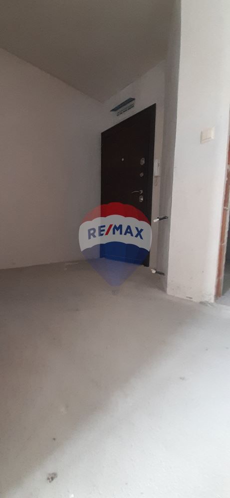 Продава се Тристаен апартамент в Варна, Владислав Варненчик - 103 кв.м за 1340 €/кв.м - Снимка #2