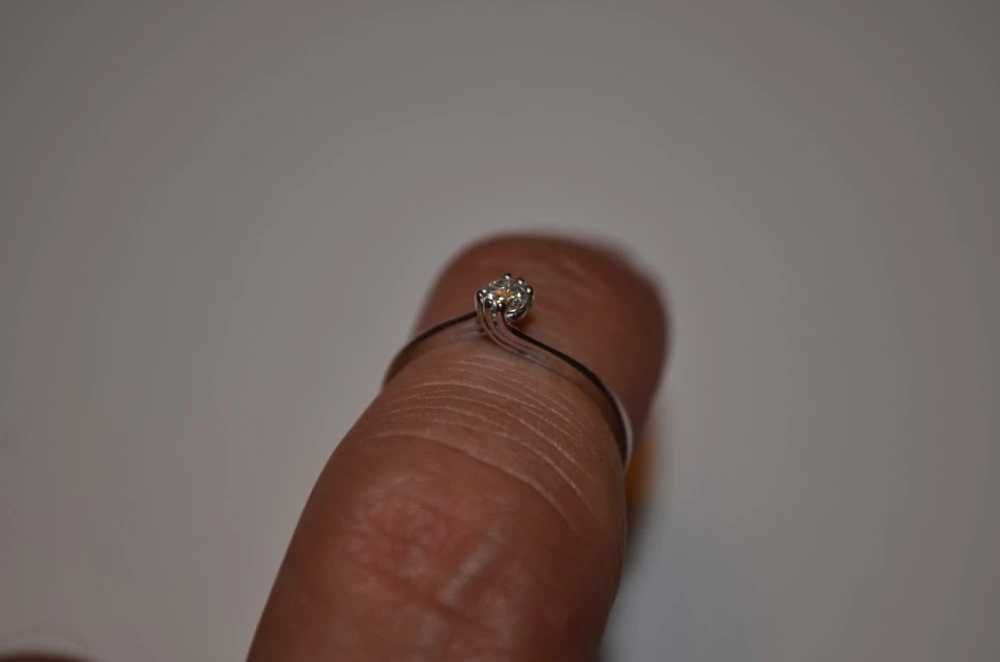 INEL AUR alb 18K + 1 Diamant = 0.15ct. - De logodna -Vintage Solitaire