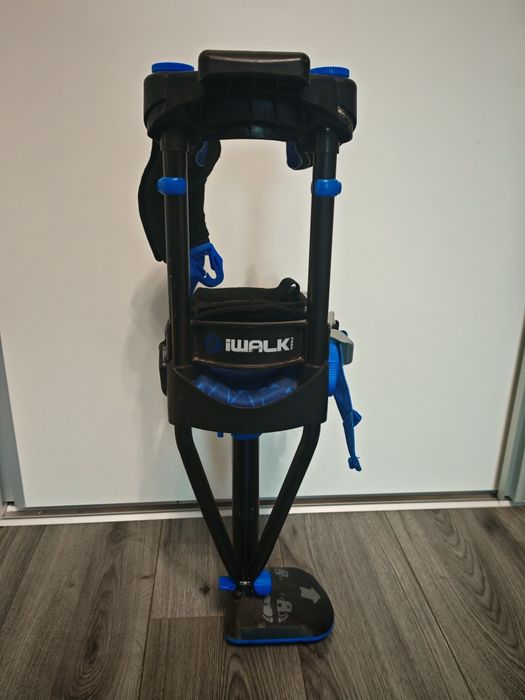 Orteza  iWalk 3.0 – dispozitiv hands-free pentru mers