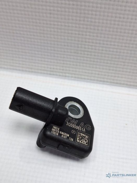 Senzor impact airbag VOLKSWAGEN PASSAT Variant 3G5 2014 - > TDI CRLB, DBGA, DFGA 3Q0959651A