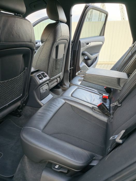 Audi Q5 3.0 diesel 245 cp s-line