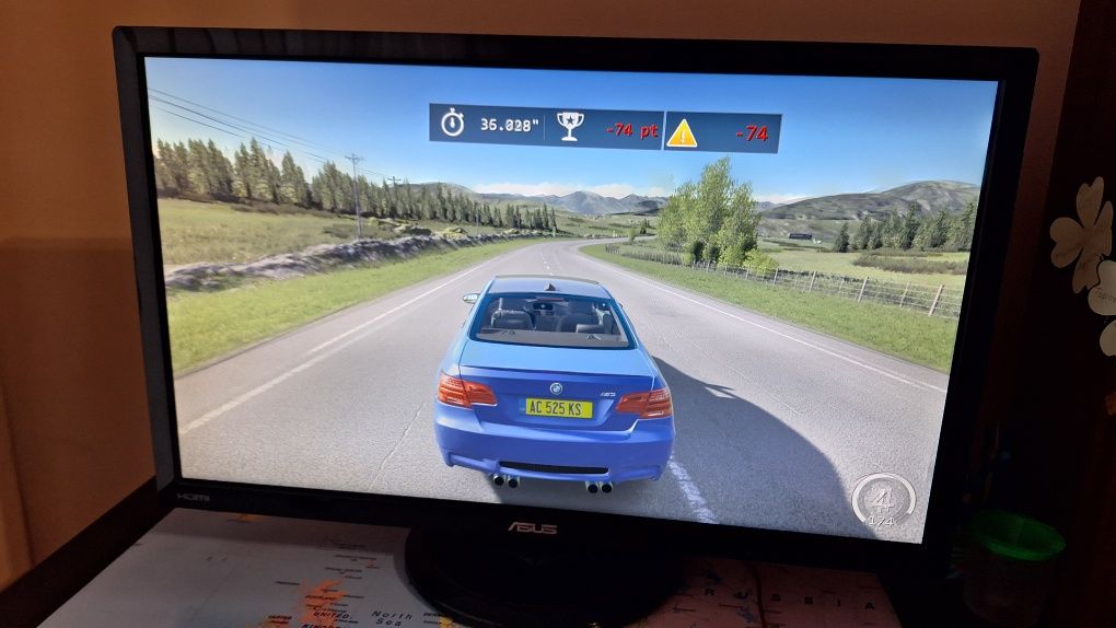 Геймърски монитор Asus 27"