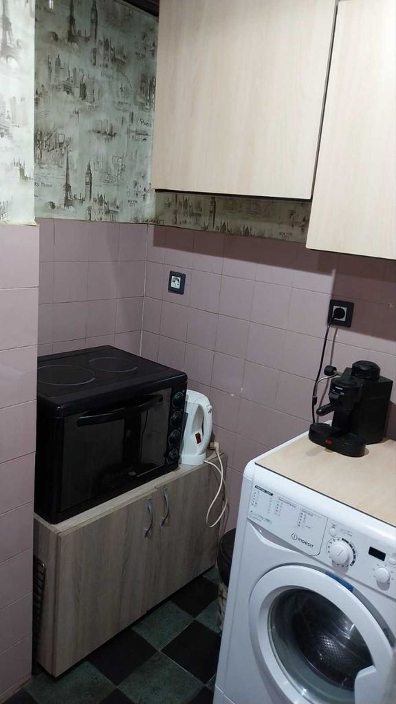 Продава се Двустаен апартамент в Търговище, Център - 68 кв.м за 1200 €/кв.м - Снимка #9