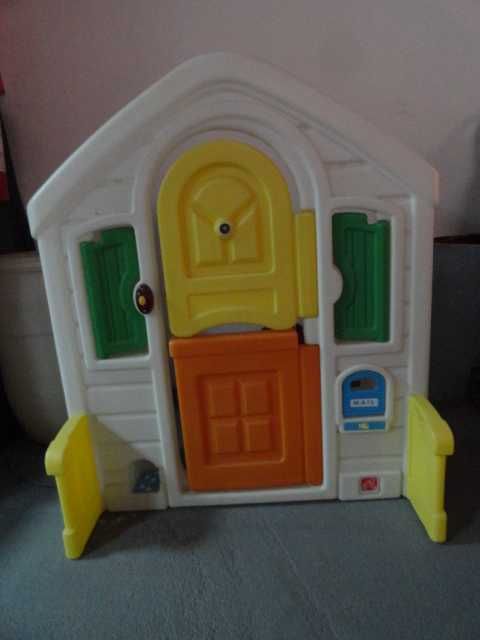 Usa de joaca pentru copii - Step2 - Doorway Playhouse