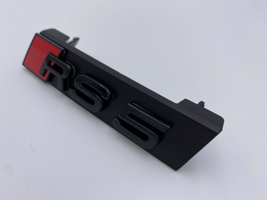 Emblema Audi RS 5 grila negru