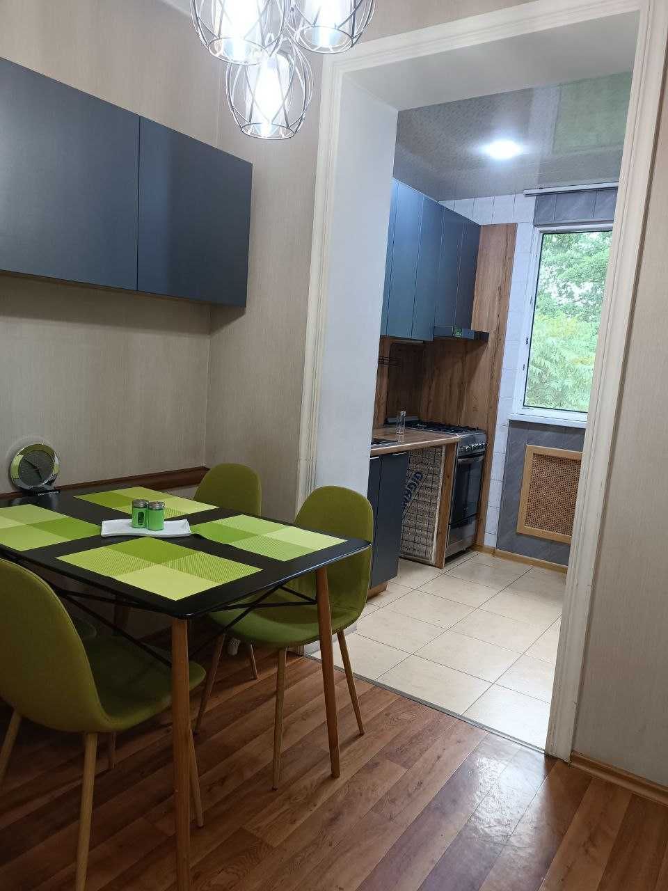 Современная квартира в Мирабадском районе с новым ремонтом и мебелью!
