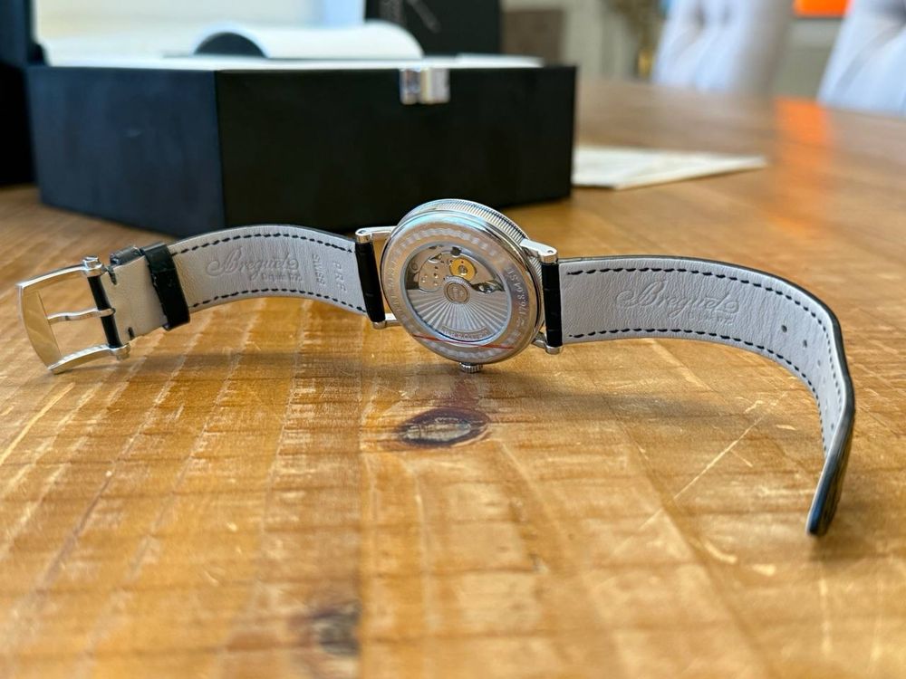 Часы Breguet Classique