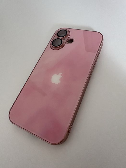 Huse/Carcase iPhone 16