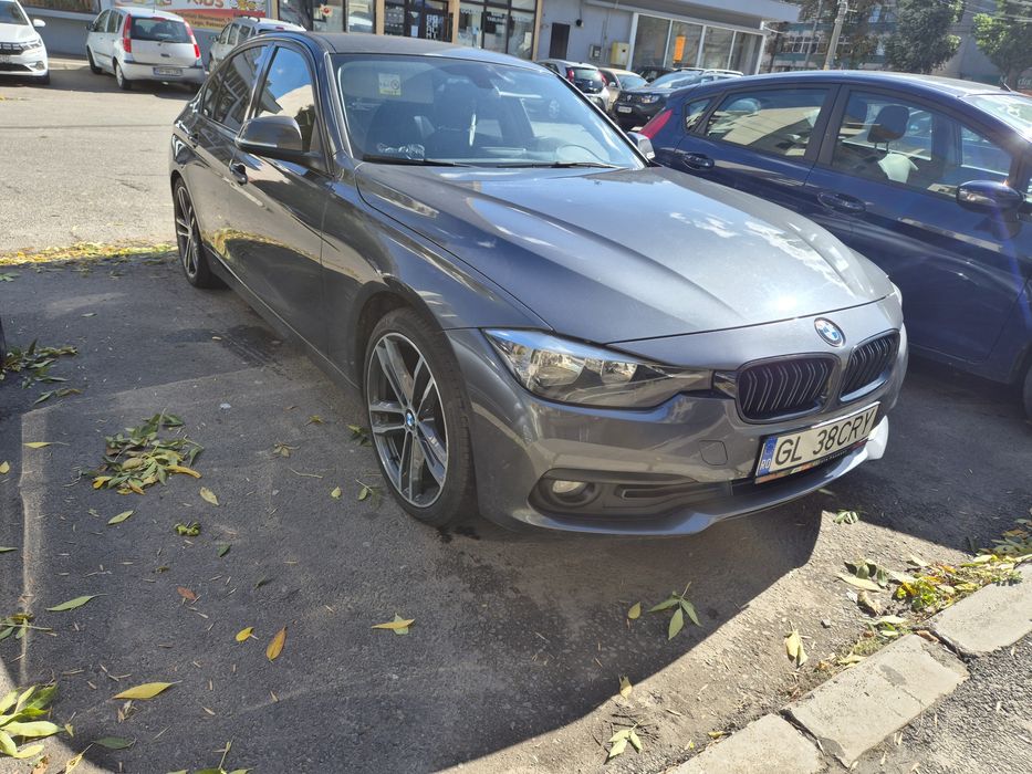 BMW F30 An 2016 190cp