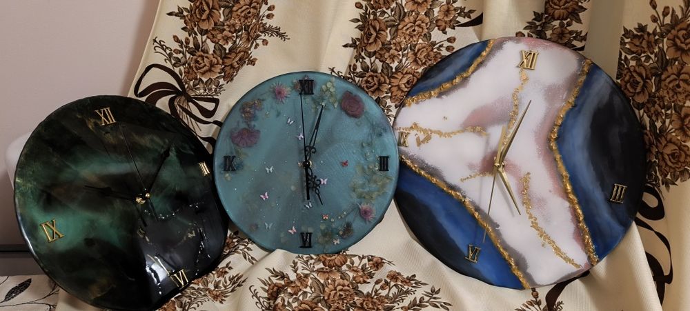 Ceas de perete din rasina