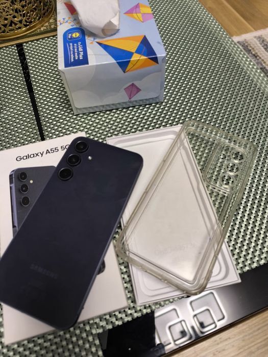 A 55 5g telefonul arată perfect