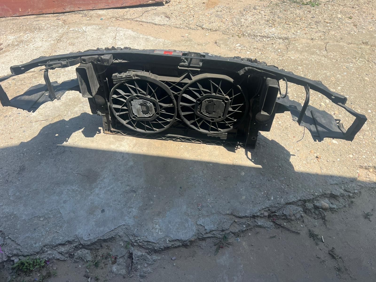 Trager complet calandru radiator apa clima armatura audi A8 d3 4.2 tdi