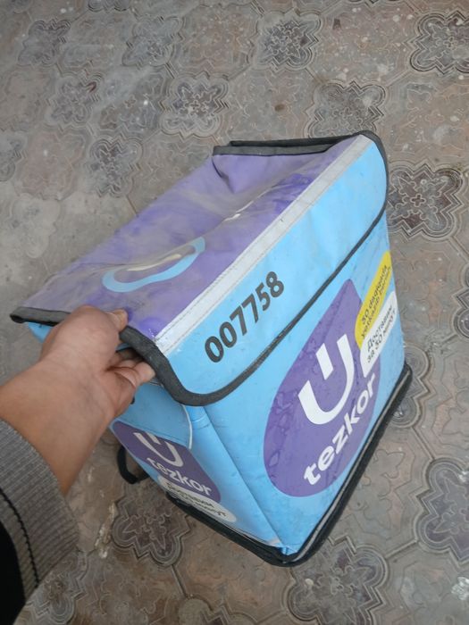 Uzum sumkalari holatlari yaxshi 3 dona bor