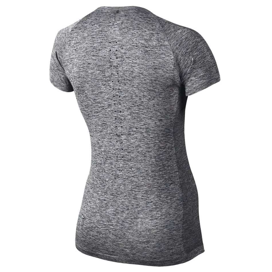 Nike Dri Fit Knit T-Shirt 718569 Оригинал Дамска Тениска Найк Размер М