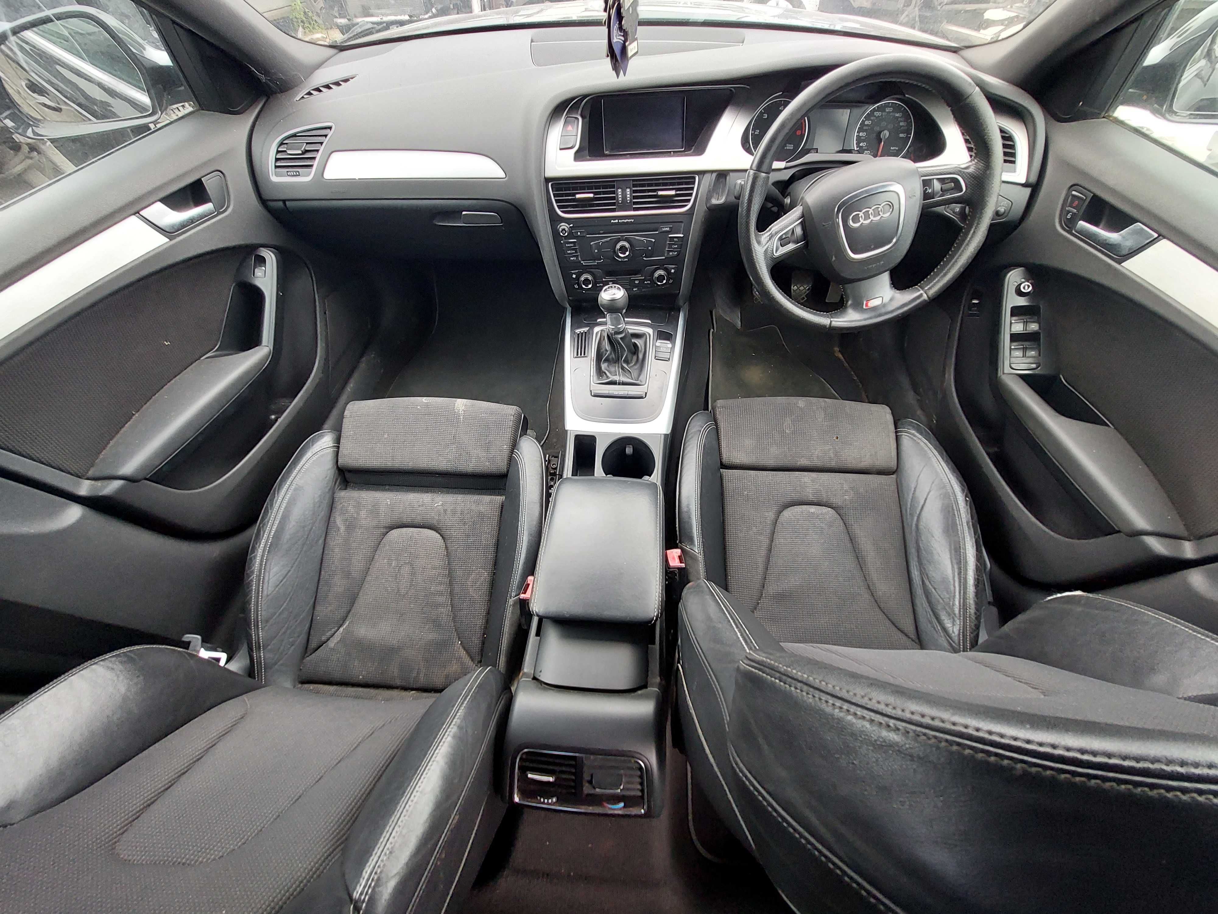 На Части: Audi A4 B8 2.0 TDI 143 к.с. 2009 S-Line с код на мотора CAG