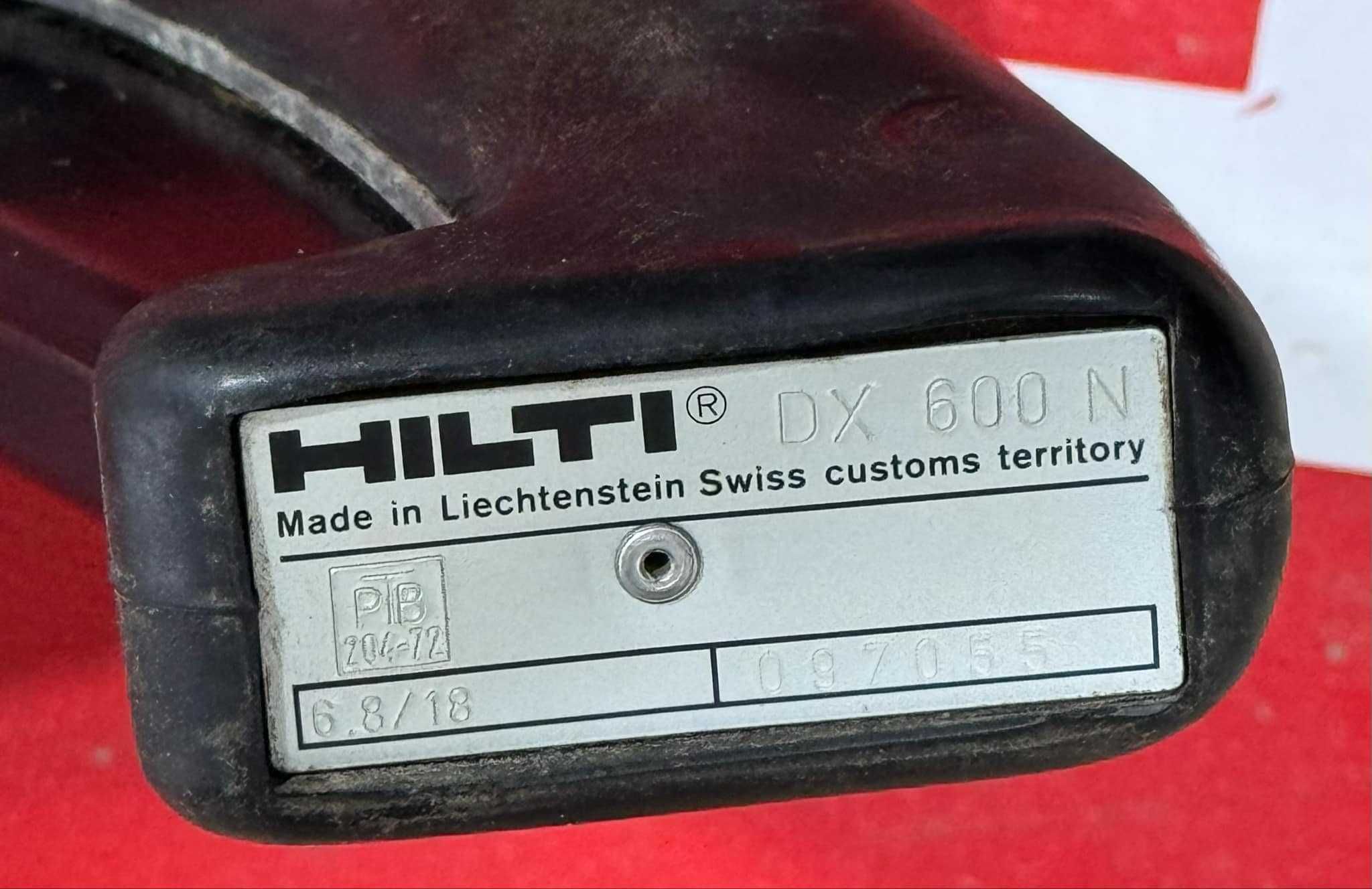 Пистолет за монтаж Hilti dx600n