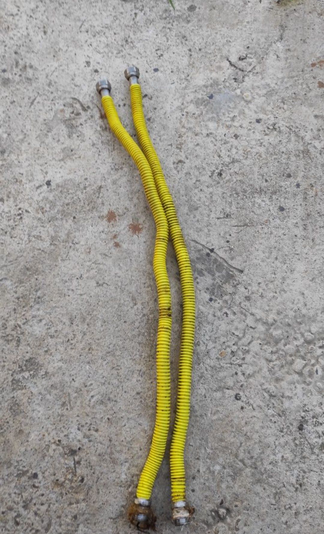 Furtun flexibil gaz