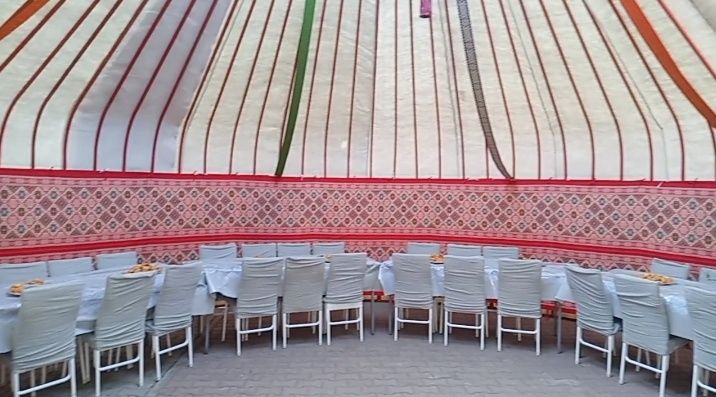 Киіз үй сатылады, 12 қанат