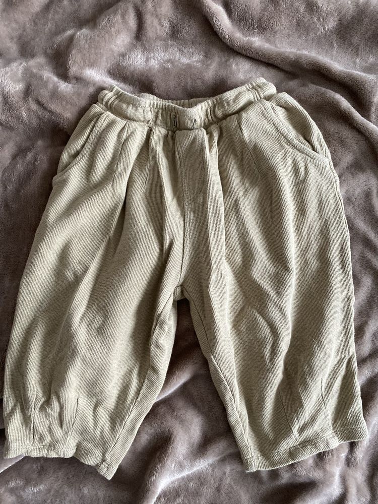 Lot 4 perechi de pantaloni pentru copii Zara marimea 104
