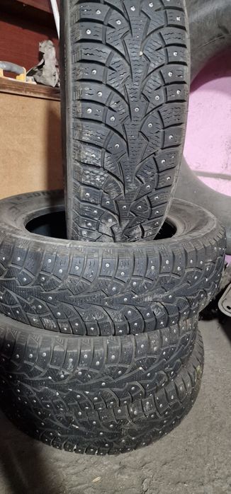 Покрышка, шыпы, срочно
