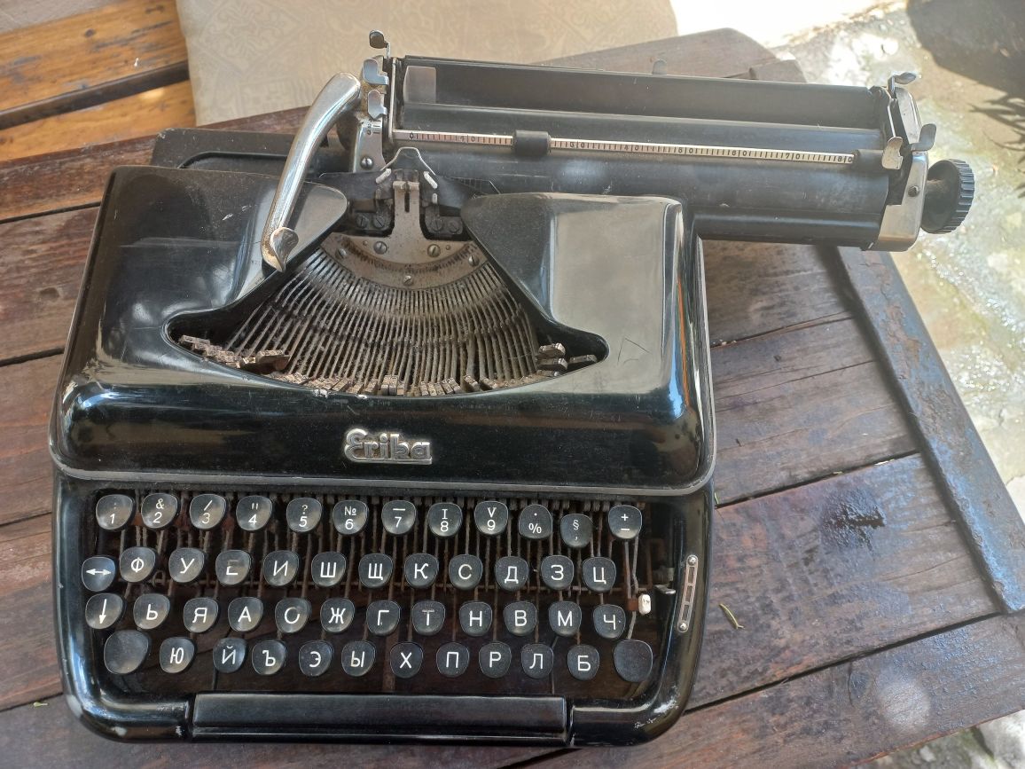 Старовремска немска пишеща машина, Ерика
