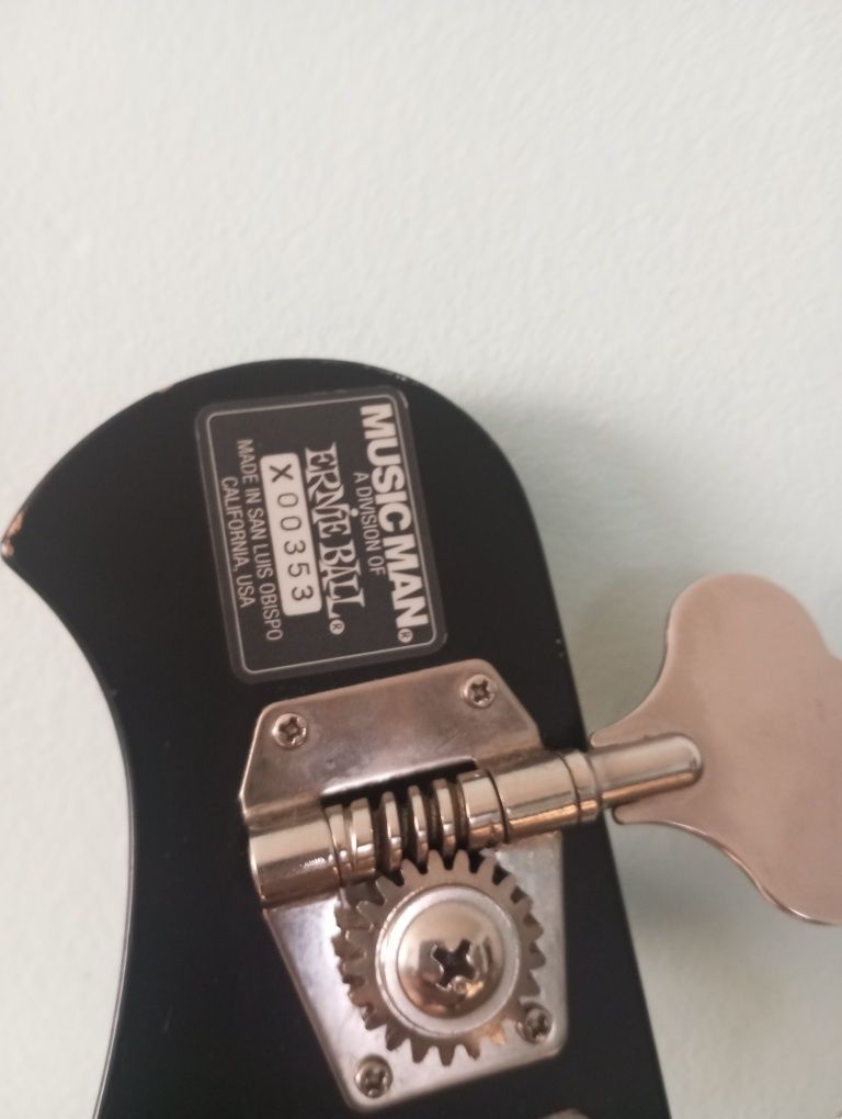 Music Man SUB 2003 USA