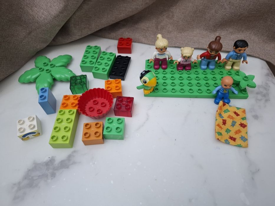 Lego duplo семья