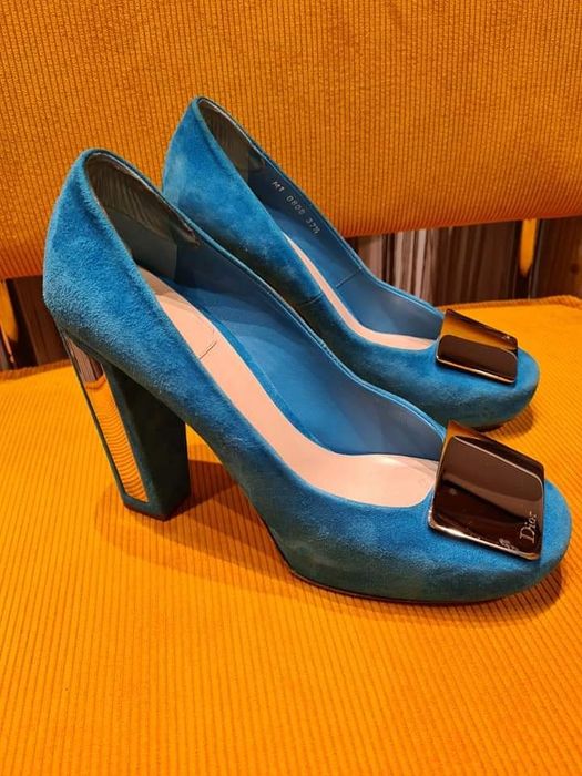 Pantofi Christian Dior marimea 37.5