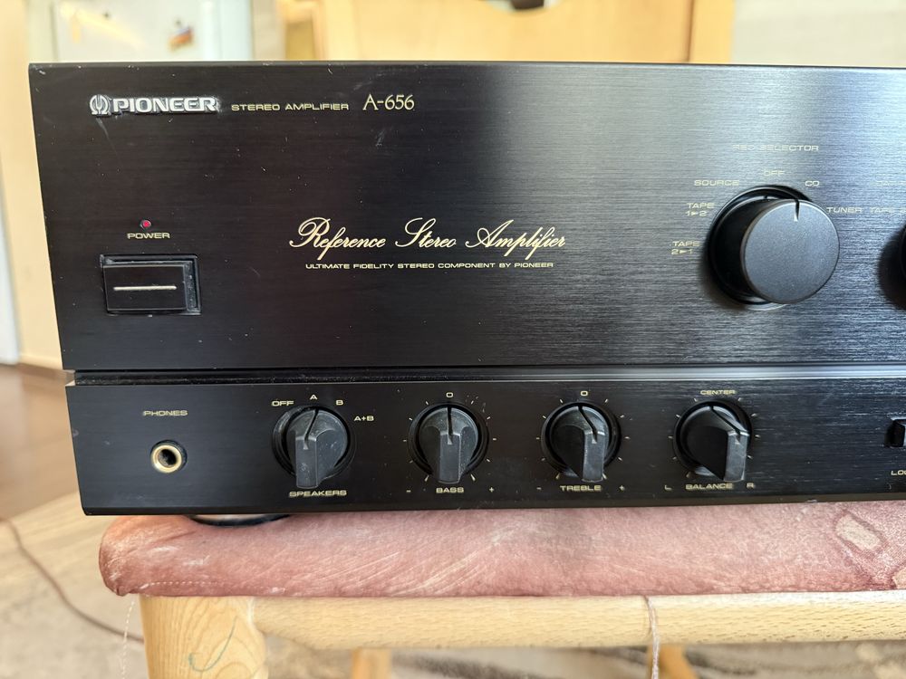 Pioneer A-656 Стерео усилвател
