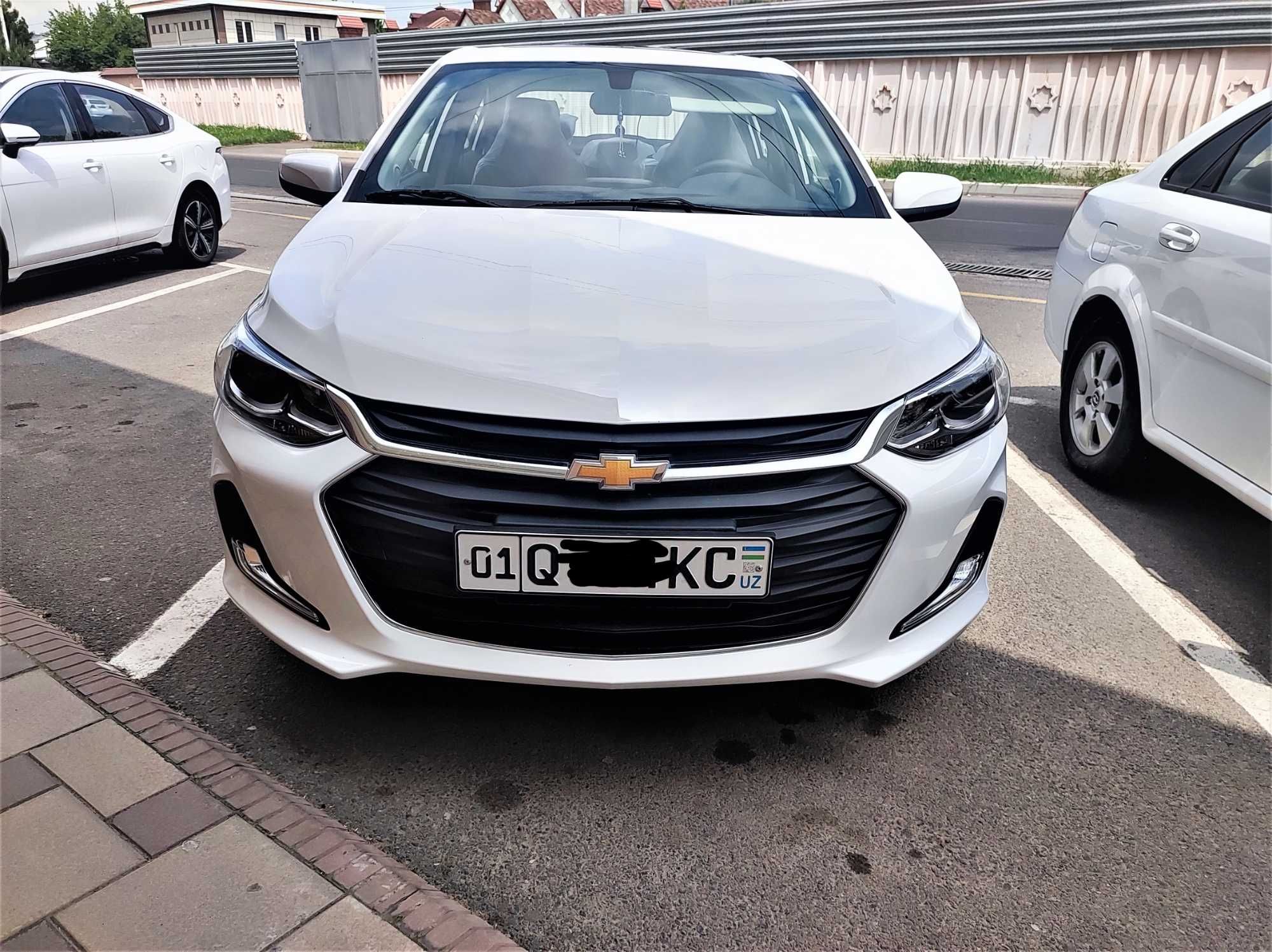 Chevrolet Onix premier