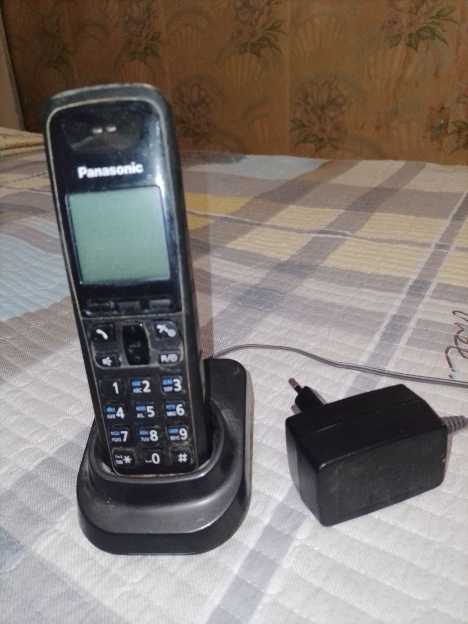 Отдам в обмен радиотелефон...