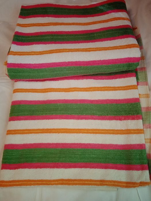 Махровые простыни, фланель, лён