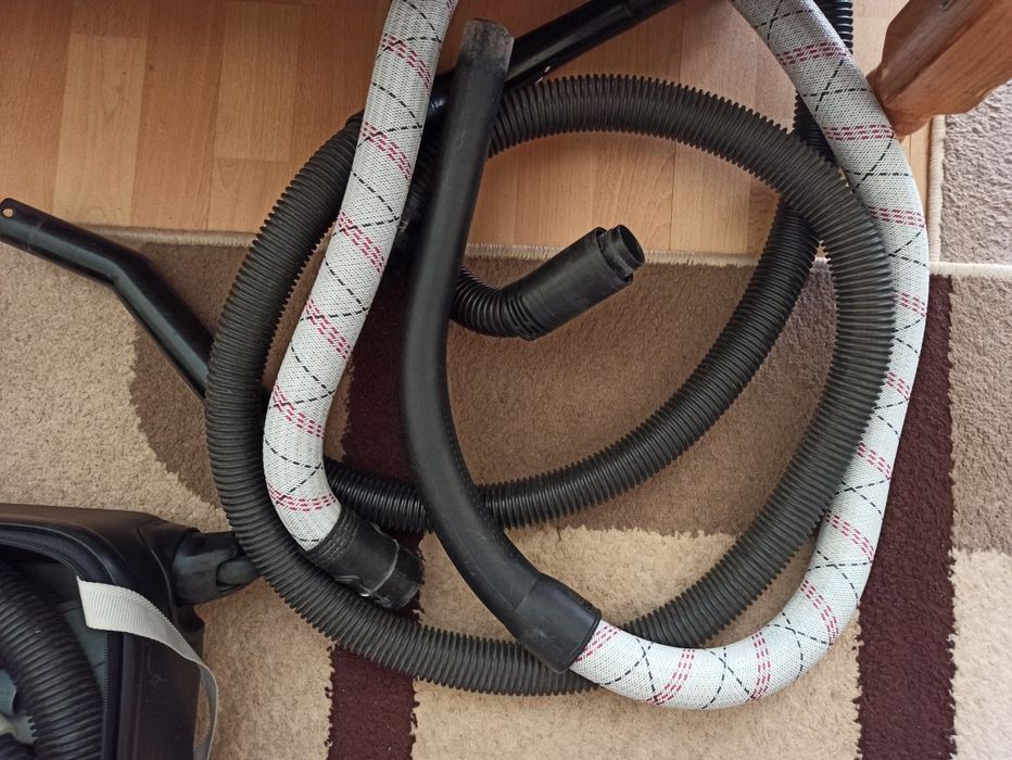 Продавам части за прахосмукачки