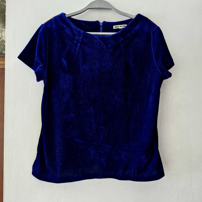 Tricou dama albastru din catifea
