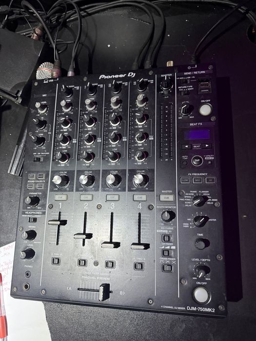 Set DJ Pioneer – 2x CDJ-2000 Nexus + DJM-750MK2 | Preț pachet