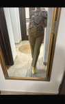 Pantaloni bej, H&M.