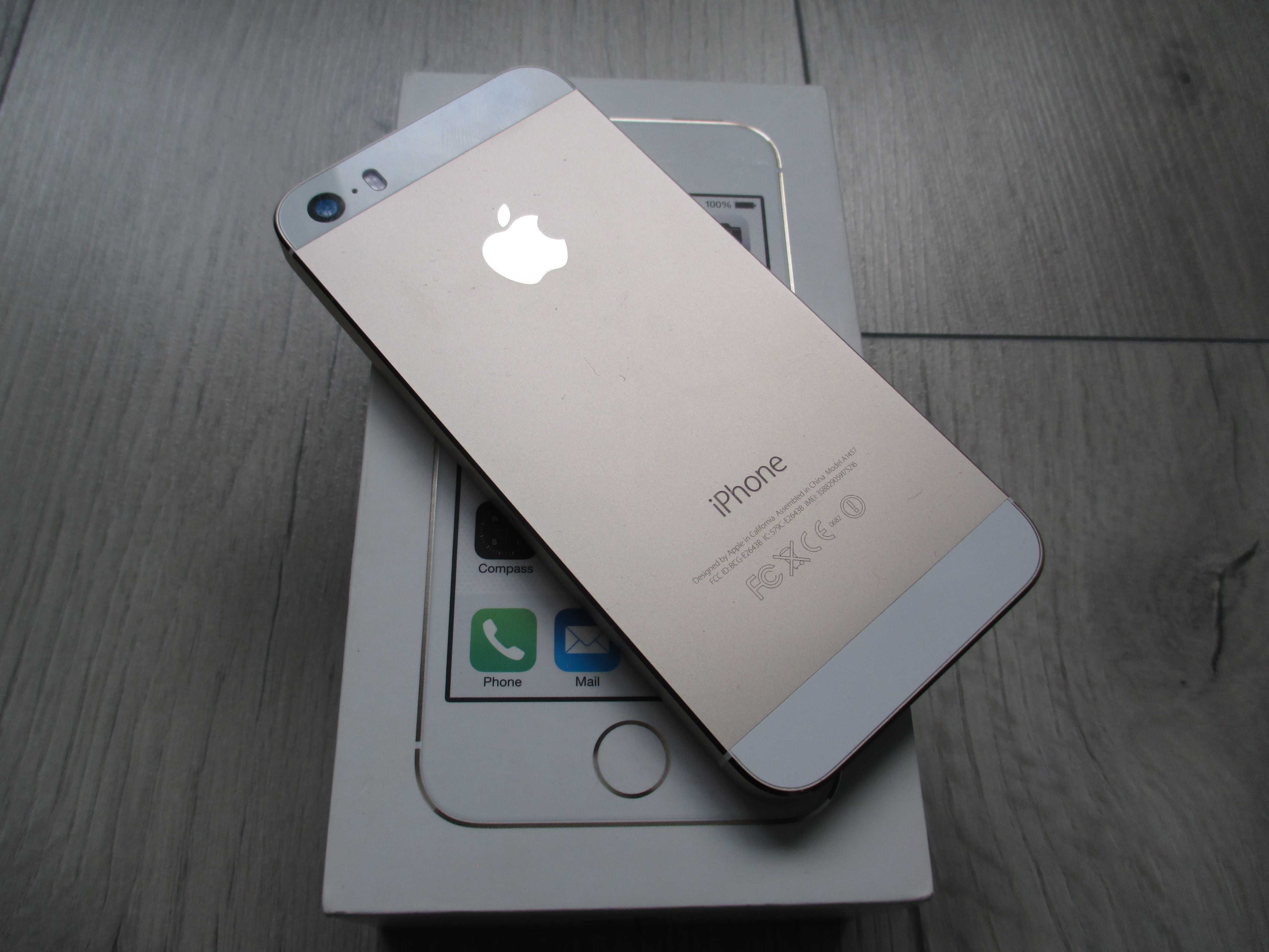 iPhone 5S - 16 GB Gold stare impecabila ! - 250 Lei !