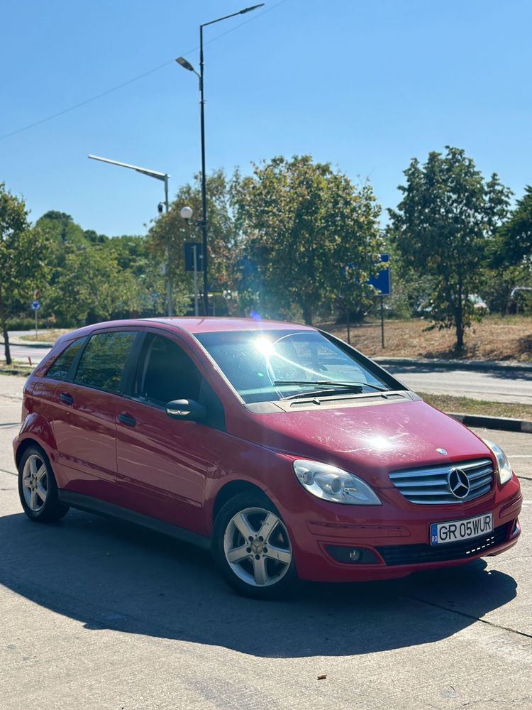 Mercedes B Classe automat benzina nu porneste