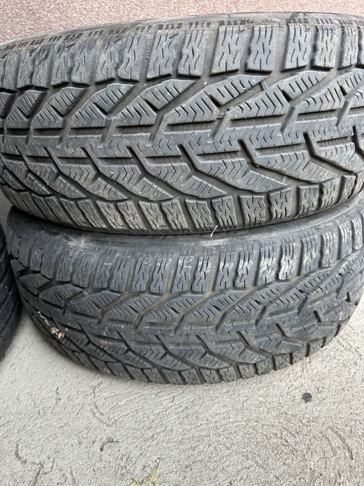 Cauciucuri de iarna 205/55/r16