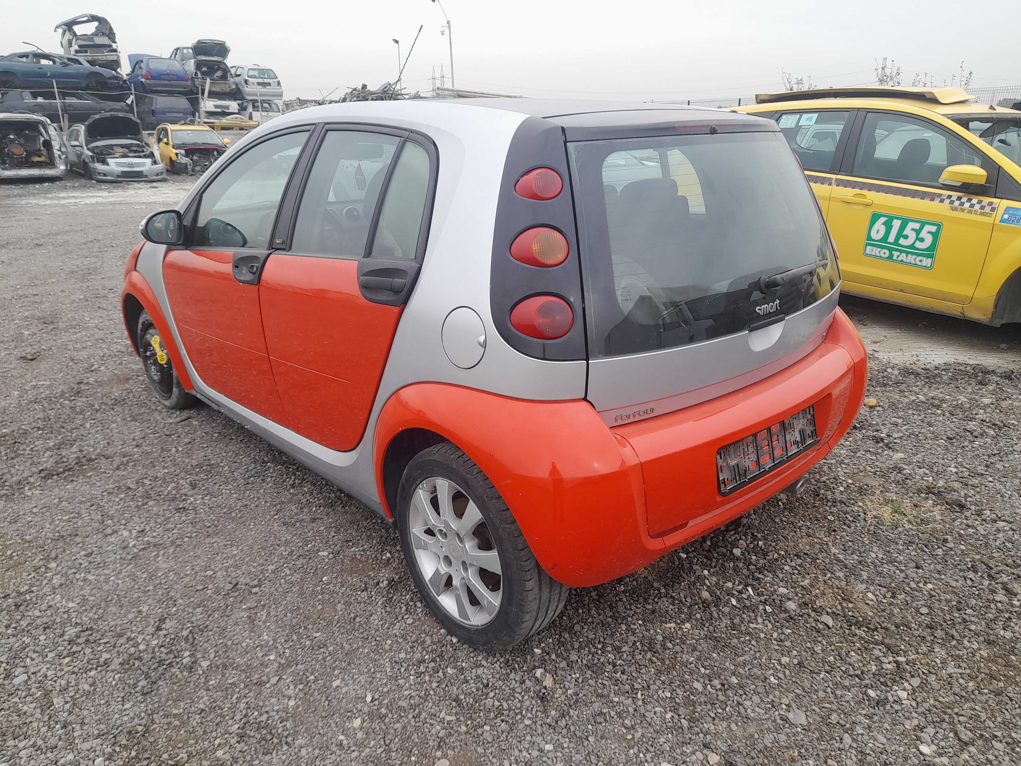 На части! Smart ForFour 1.3i