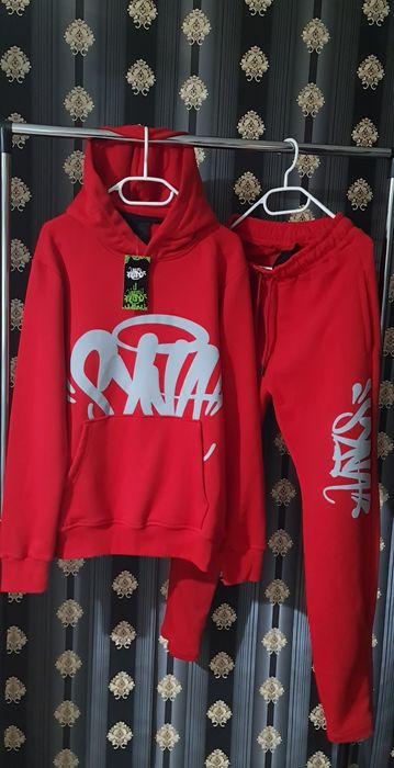 Trening  compleu Syna workd red  / Trapstar  / Essentials