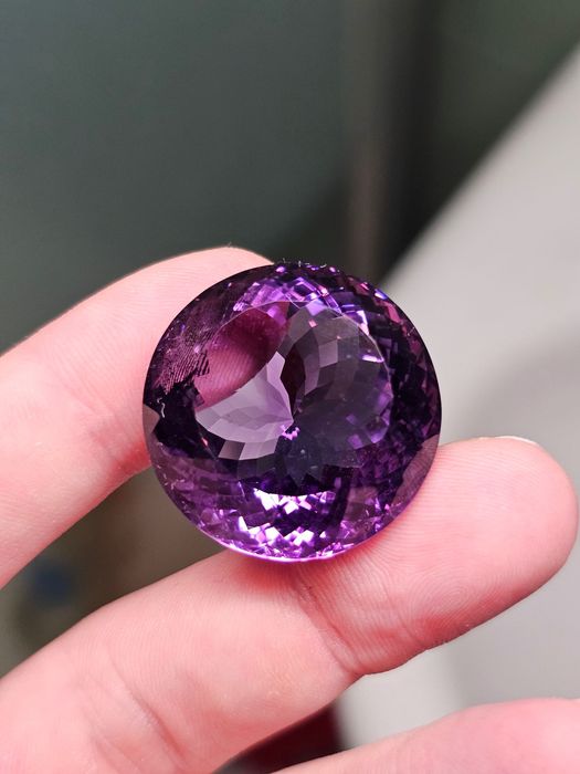 Аметист 83.75 сt, фиолетовый (Grape Purple)