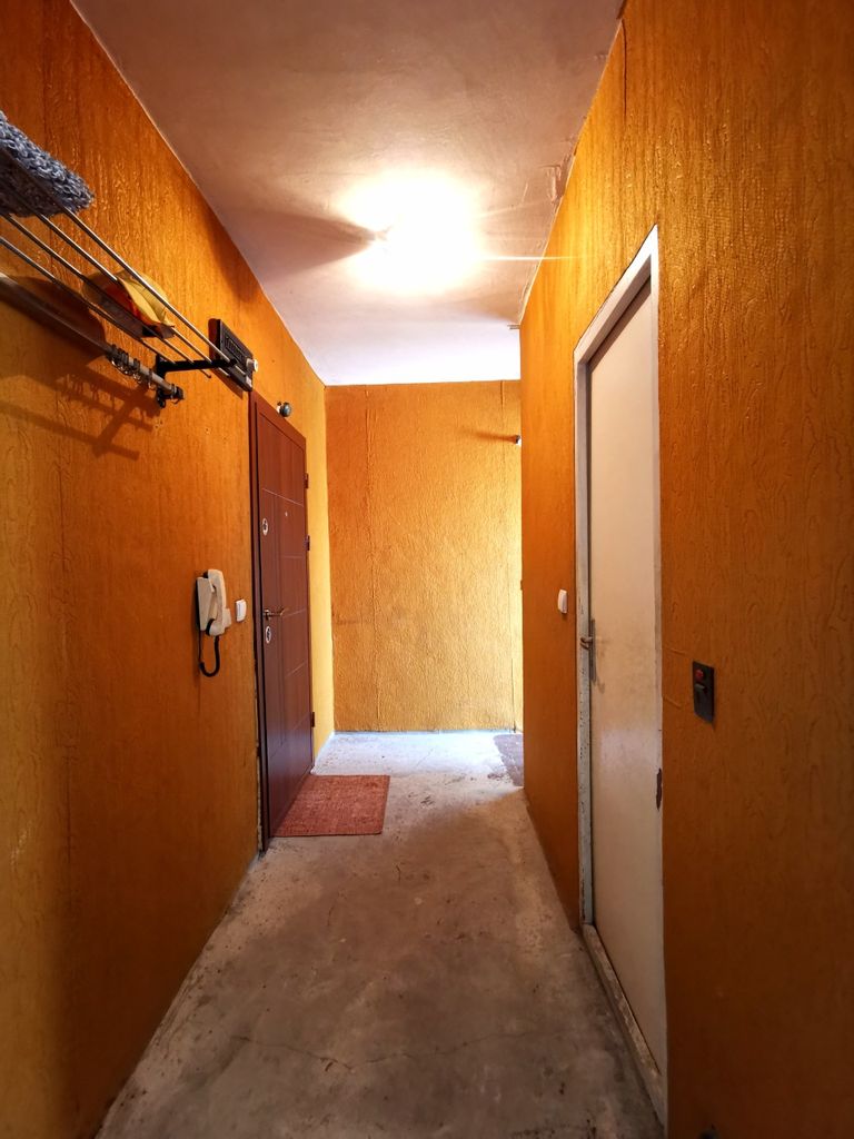 Продава се Едностаен апартамент в Горна Оряховица - 42 кв.м за 814 €/кв.м - Снимка #6