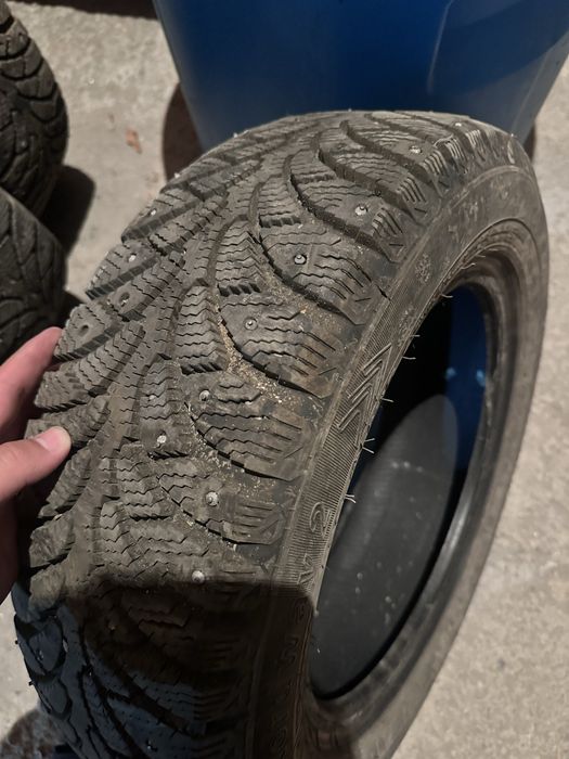 Продам зимние шины